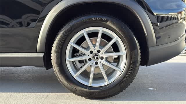 Thumbnail: 2025 Mercedes-Benz GLE - 5