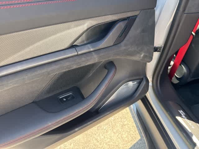 2023 Porsche Taycan GTS 26