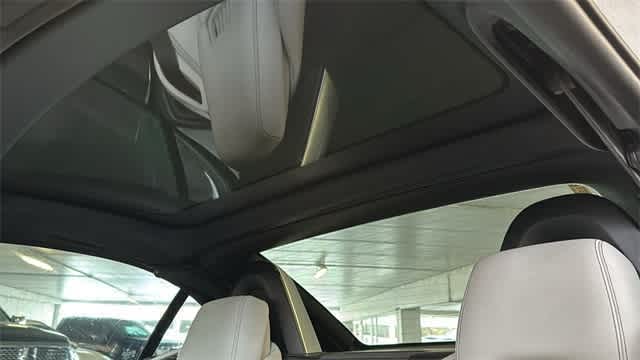 Thumbnail: 2015 Mercedes-Benz SLK - 23