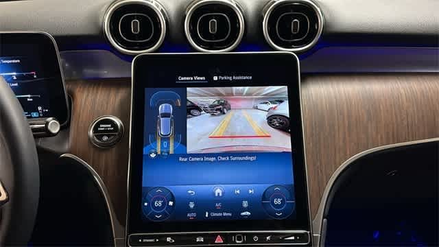 Thumbnail: 2025 Mercedes-Benz GLC - 20