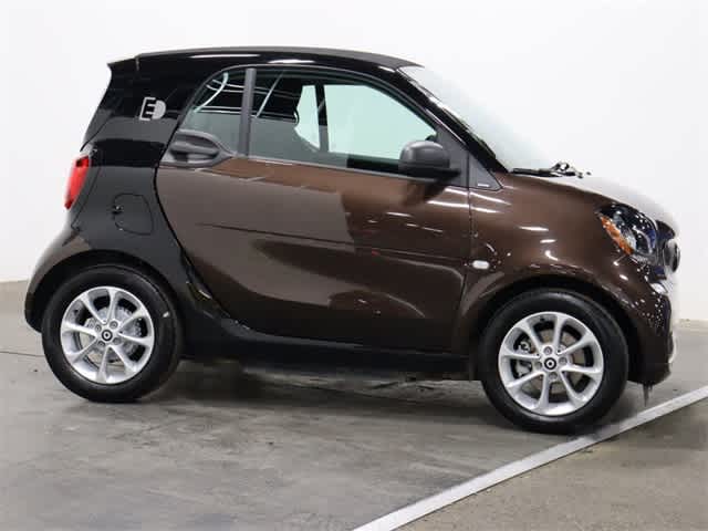 2018 Smart Fortwo  9