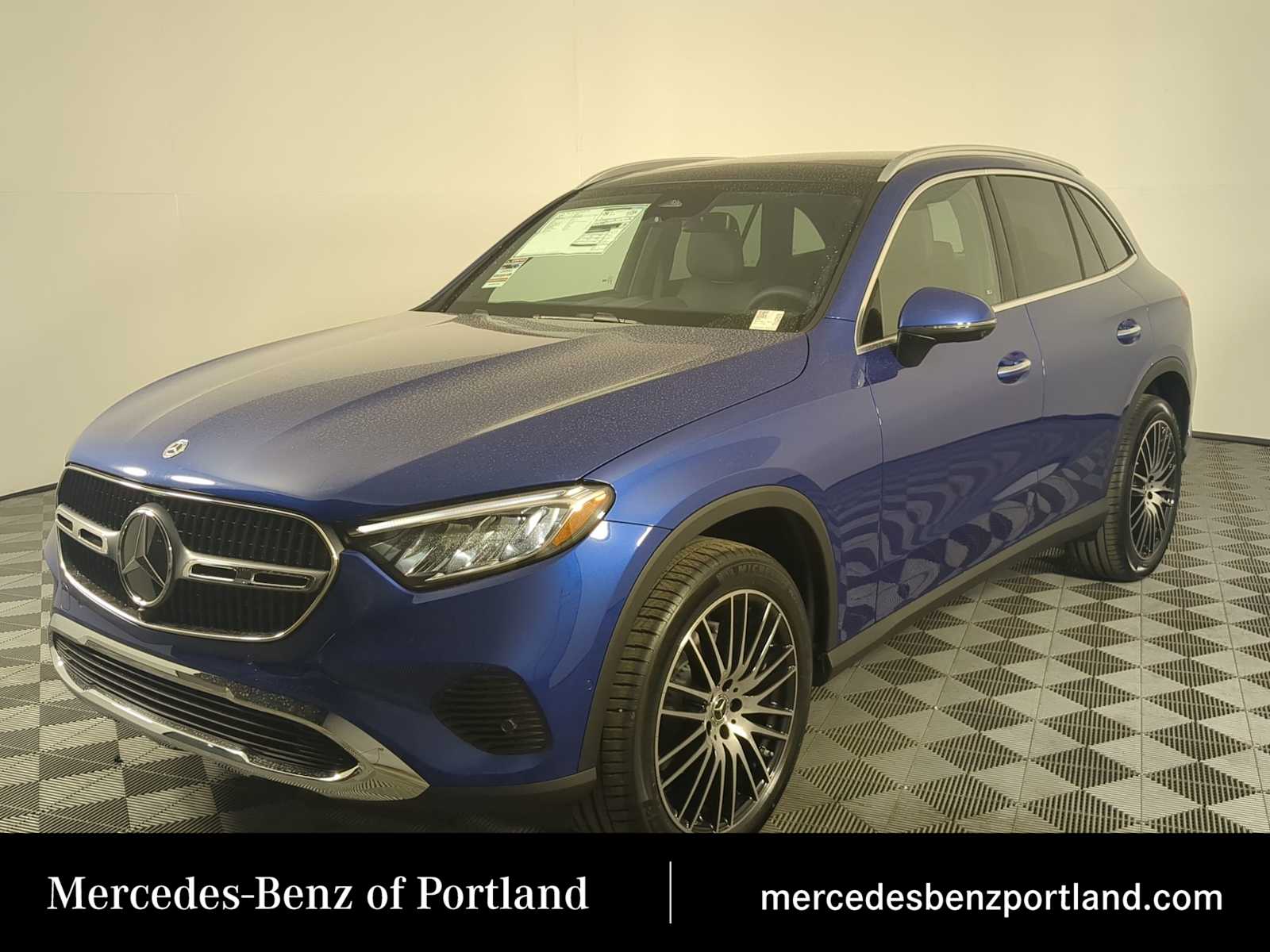 Thumbnail: 2026 Mercedes-Benz GLC - 1