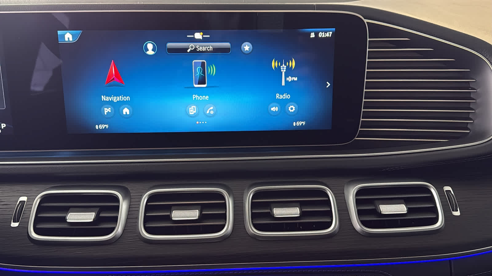 Thumbnail: 2026 Mercedes-Benz GLE - 22