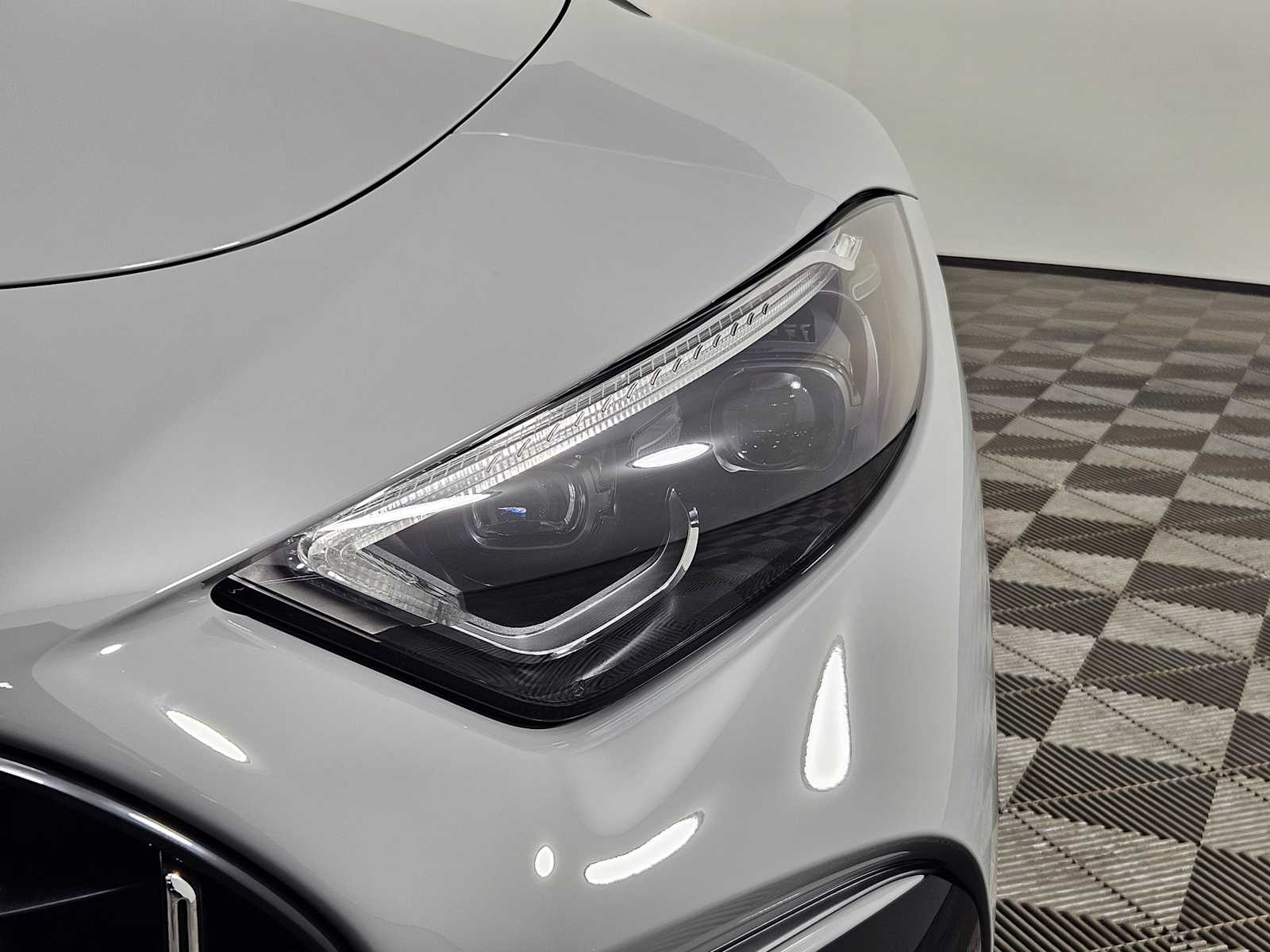 Thumbnail: 2025 Mercedes-Benz SL-Class - 10