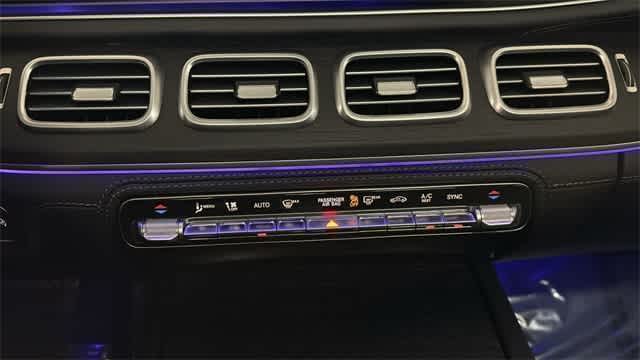 Thumbnail: 2025 Mercedes-Benz GLE - 44