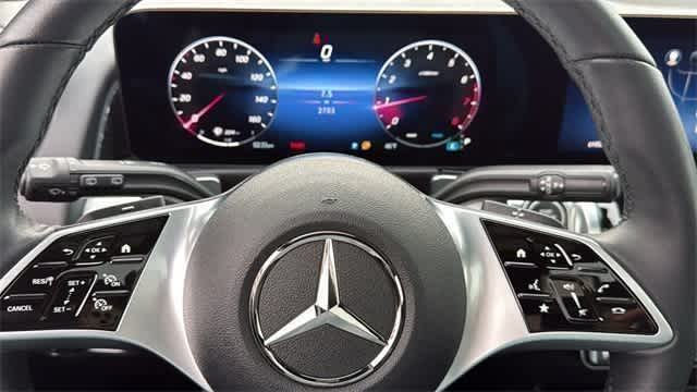 Thumbnail: 2025 Mercedes-Benz GLB - 19