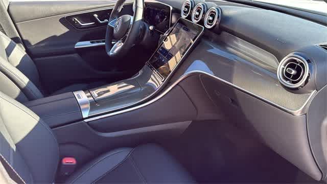 Thumbnail: 2025 Mercedes-Benz GLC - 36