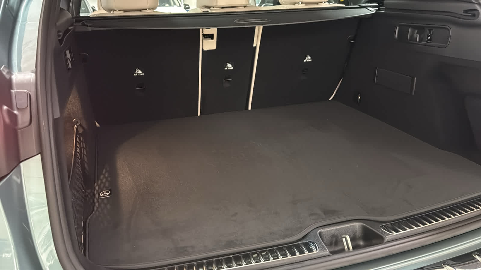 Thumbnail: 2026 Mercedes-Benz GLC - 31