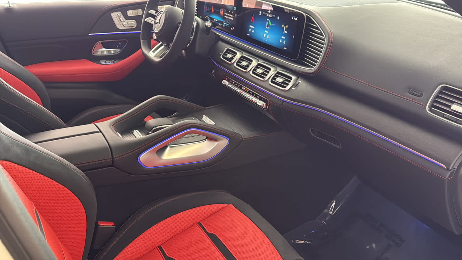 Thumbnail: 2026 Mercedes-Benz GLE - 37