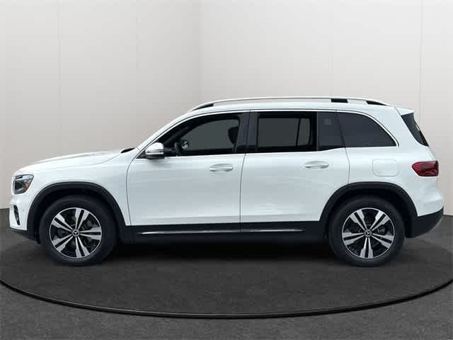 Thumbnail: 2025 Mercedes-Benz GLB - 18