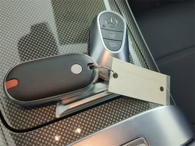 Thumbnail: 2026 Mercedes-Benz GLC - 38