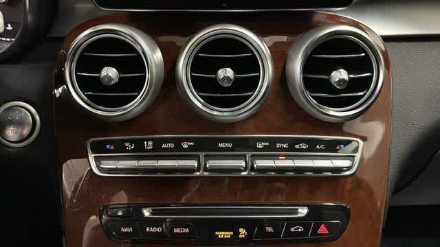 Thumbnail: 2018 Mercedes-Benz GLC - 21