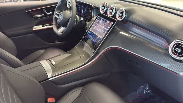 Thumbnail: 2025 Mercedes-Benz GLC - 36