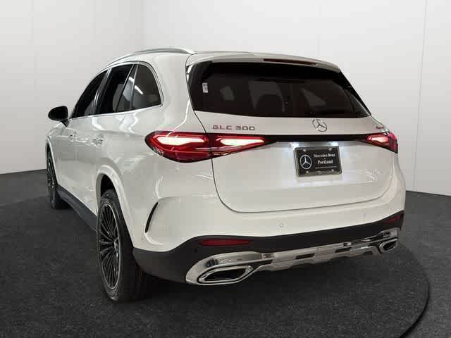 Thumbnail: 2026 Mercedes-Benz GLC - 5