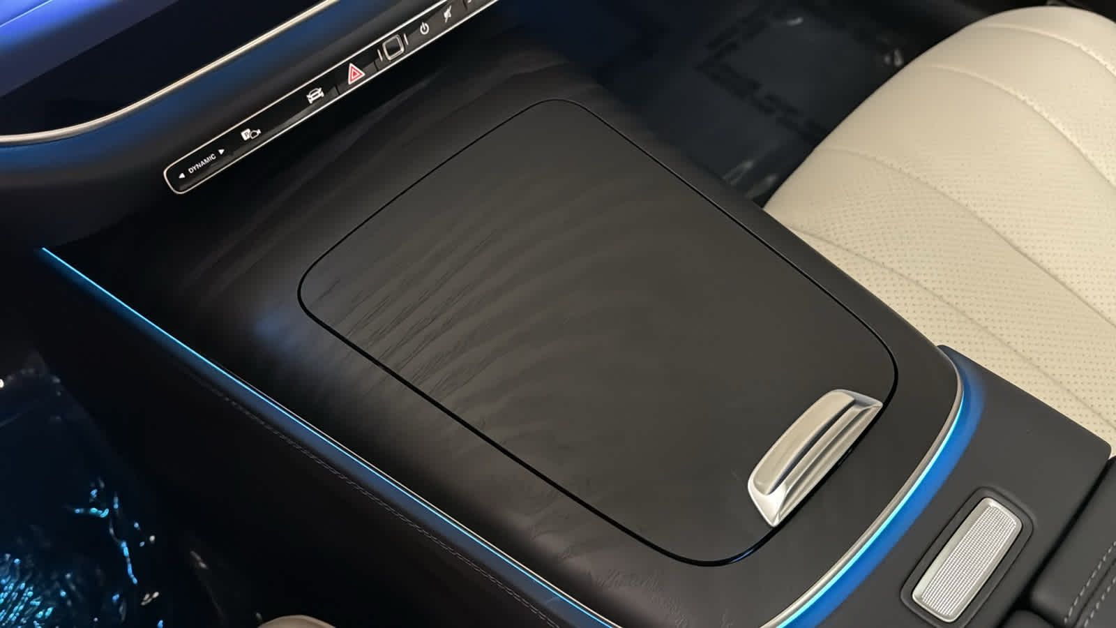 Thumbnail: 2026 Mercedes-Benz E-Class - 23