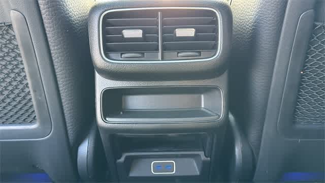 Thumbnail: 2024 Mercedes-Benz GLE - 30