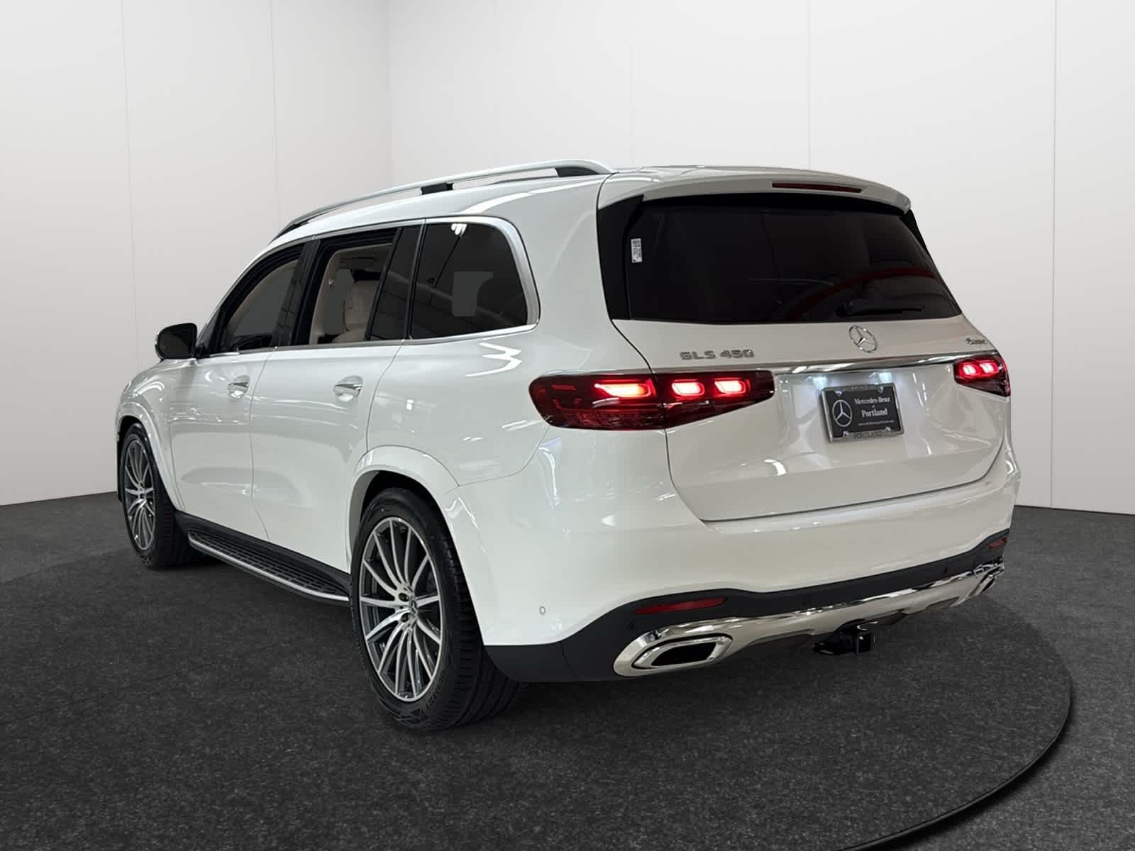 Thumbnail: 2026 Mercedes-Benz GLS - 6