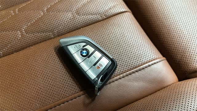 Thumbnail: 2023 BMW X6 - 31