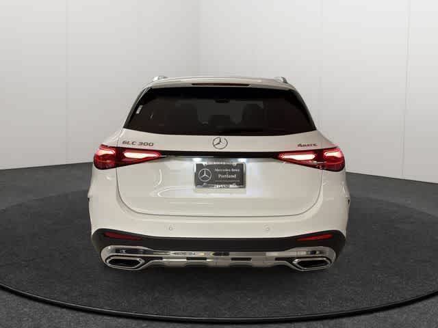 Thumbnail: 2026 Mercedes-Benz GLC - 6