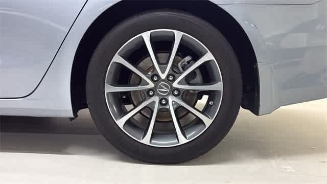 Thumbnail: 2015 Acura TLX - 11