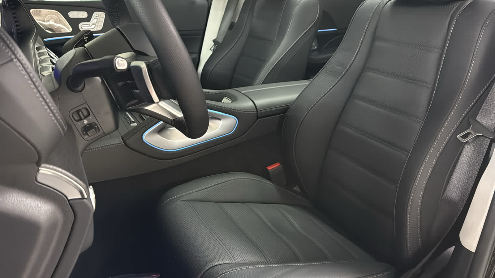 Thumbnail: 2025 Mercedes-Benz GLS - 28