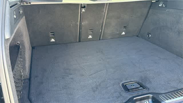 Thumbnail: 2022 Mercedes-Benz GLC - 32