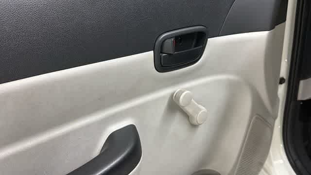 Thumbnail: 2008 Hyundai Accent - 14