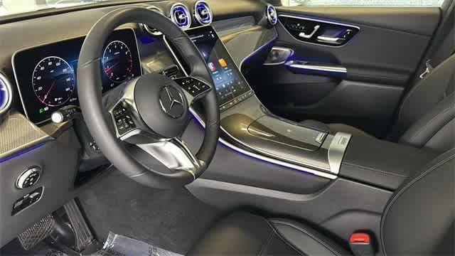 Thumbnail: 2025 Mercedes-Benz GLC - 16