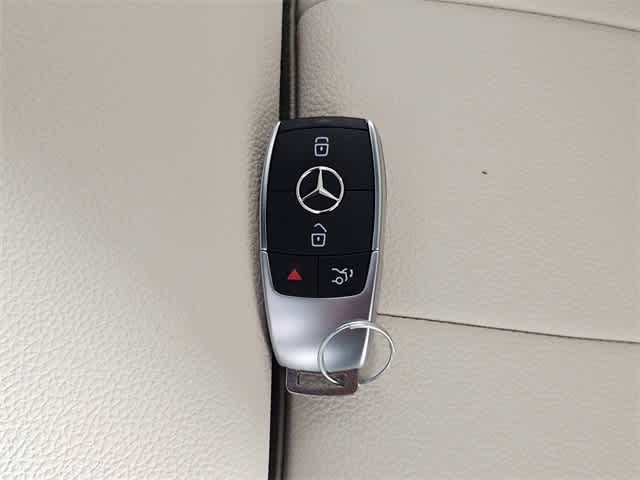Thumbnail: 2025 Mercedes-Benz EQB - 41
