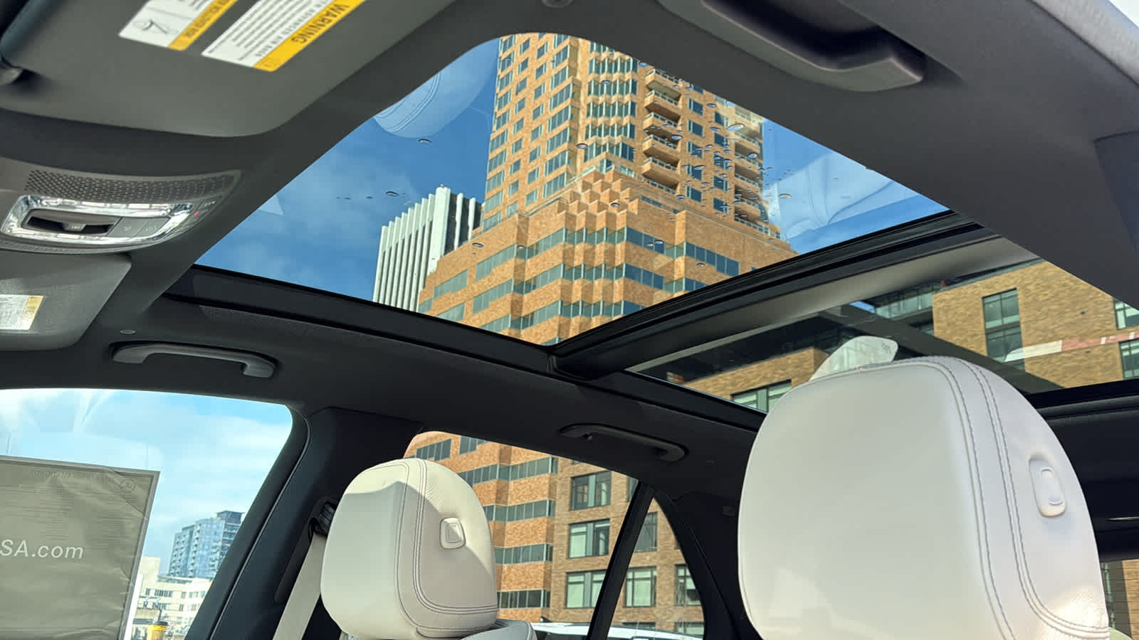 Thumbnail: 2026 Mercedes-Benz GLE - 28