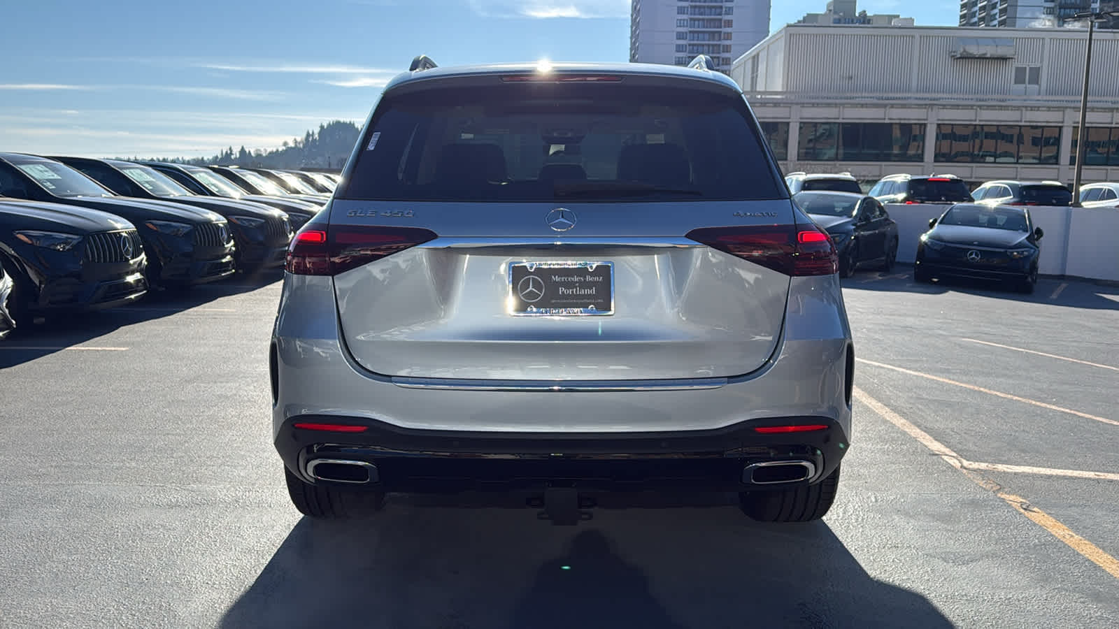 Thumbnail: 2026 Mercedes-Benz GLE - 7