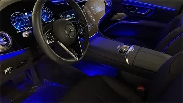 Thumbnail: 2024 Mercedes-Benz EQS - 27