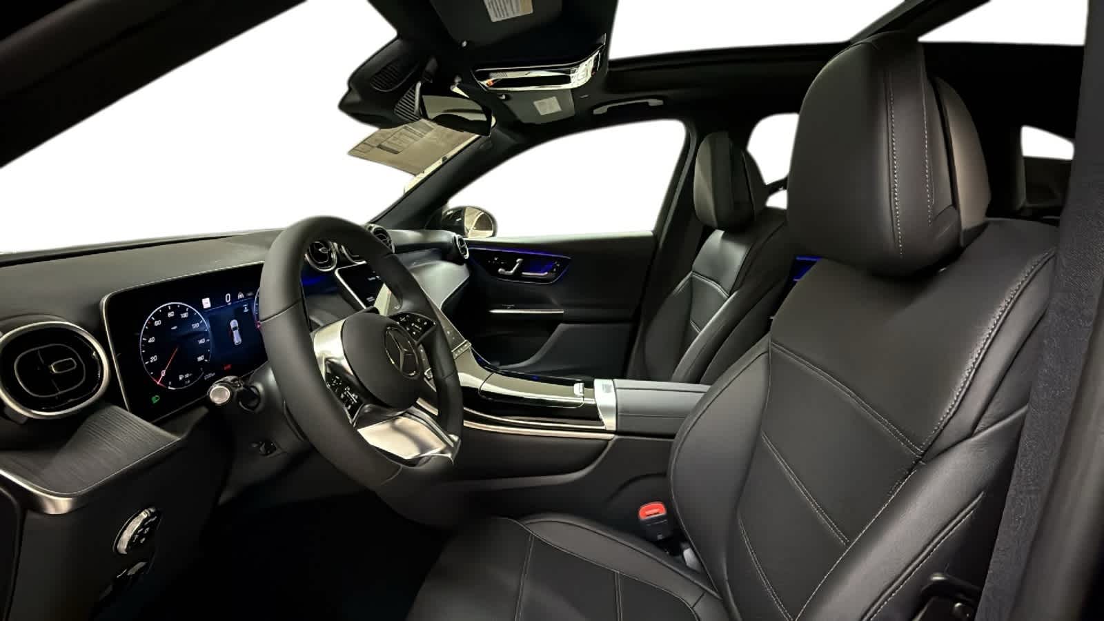 Thumbnail: 2026 Mercedes-Benz GLC - 4