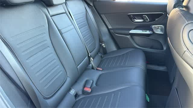 Thumbnail: 2025 Mercedes-Benz GLC - 29