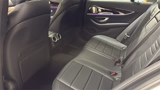 Thumbnail: 2023 Mercedes-Benz E-Class - 32