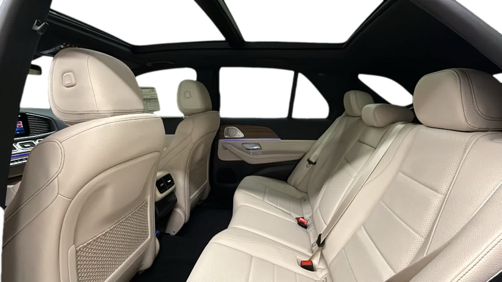 Thumbnail: 2026 Mercedes-Benz GLE - 6