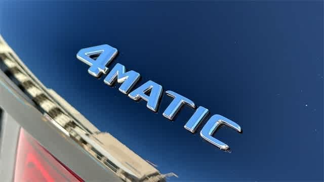 Thumbnail: 2022 Mercedes-Benz GLC - 11