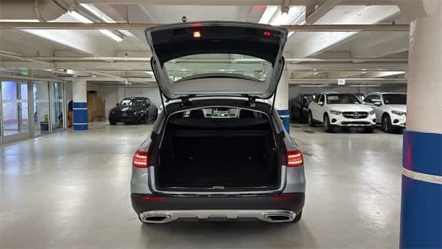 Thumbnail: 2023 Mercedes-Benz E-Class - 9