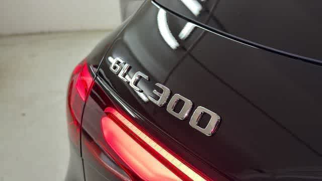 Thumbnail: 2026 Mercedes-Benz GLC - 9