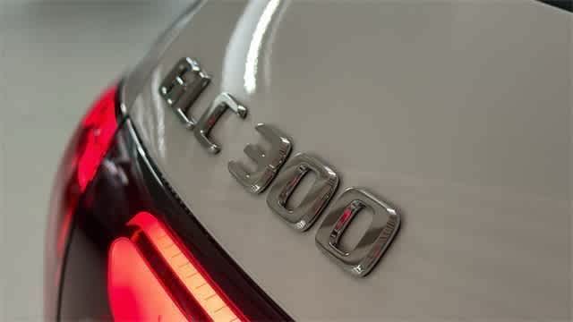 Thumbnail: 2026 Mercedes-Benz GLC - 11