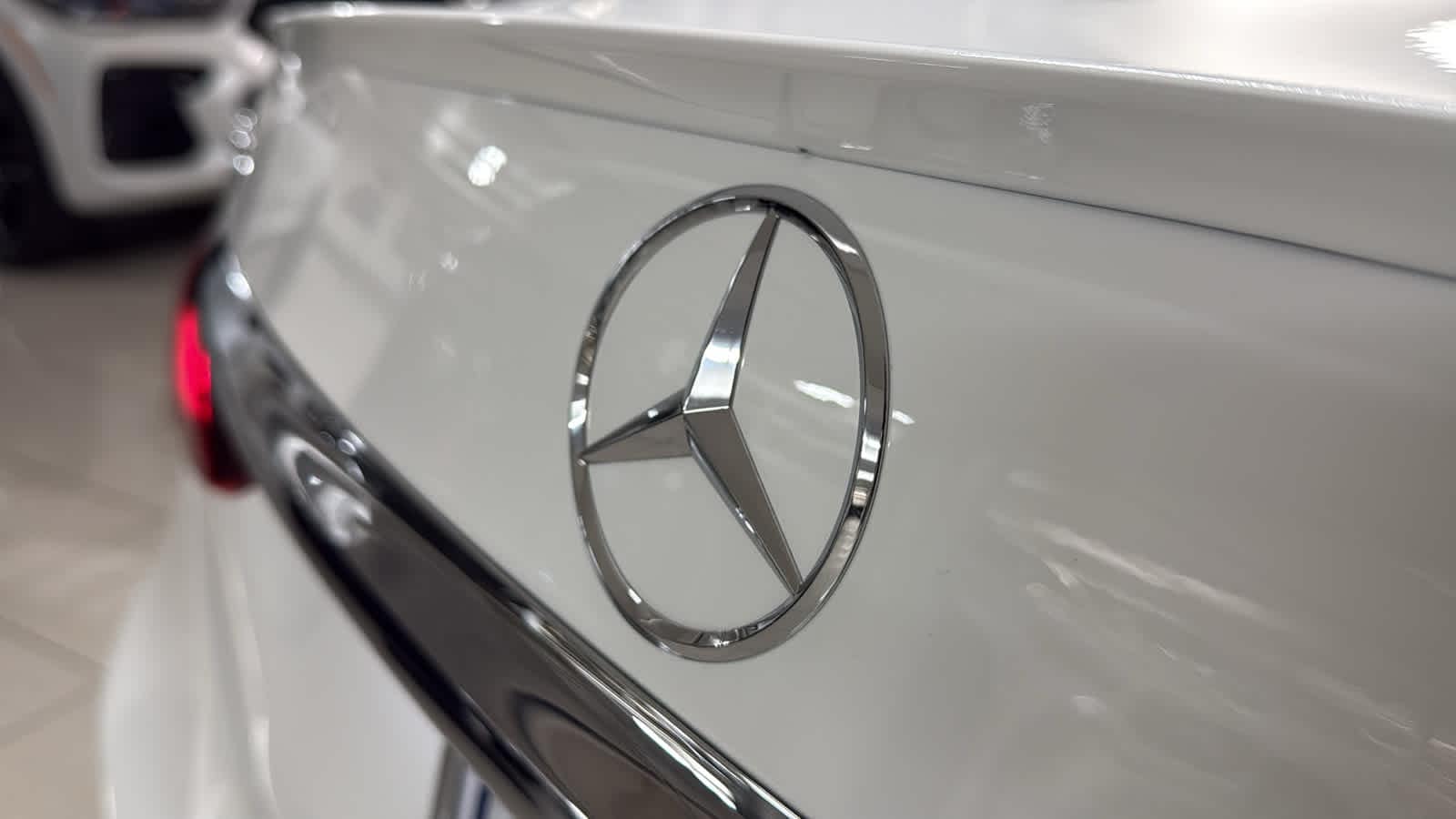 Thumbnail: 2023 Mercedes-Benz E-Class - 8