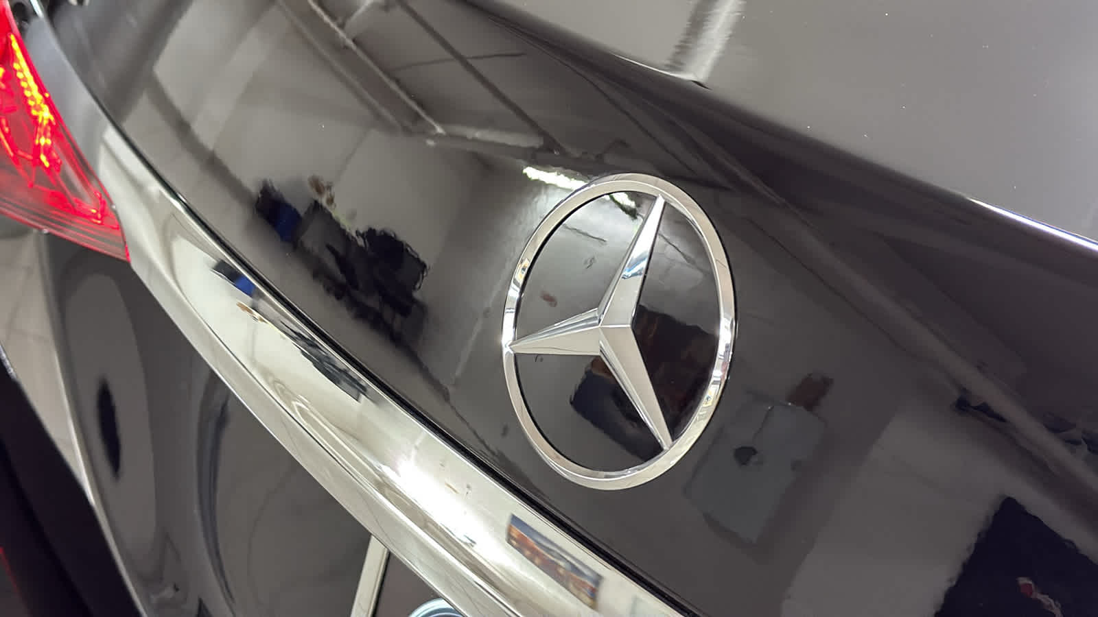 Thumbnail: 2025 Mercedes-Benz S-Class - 7