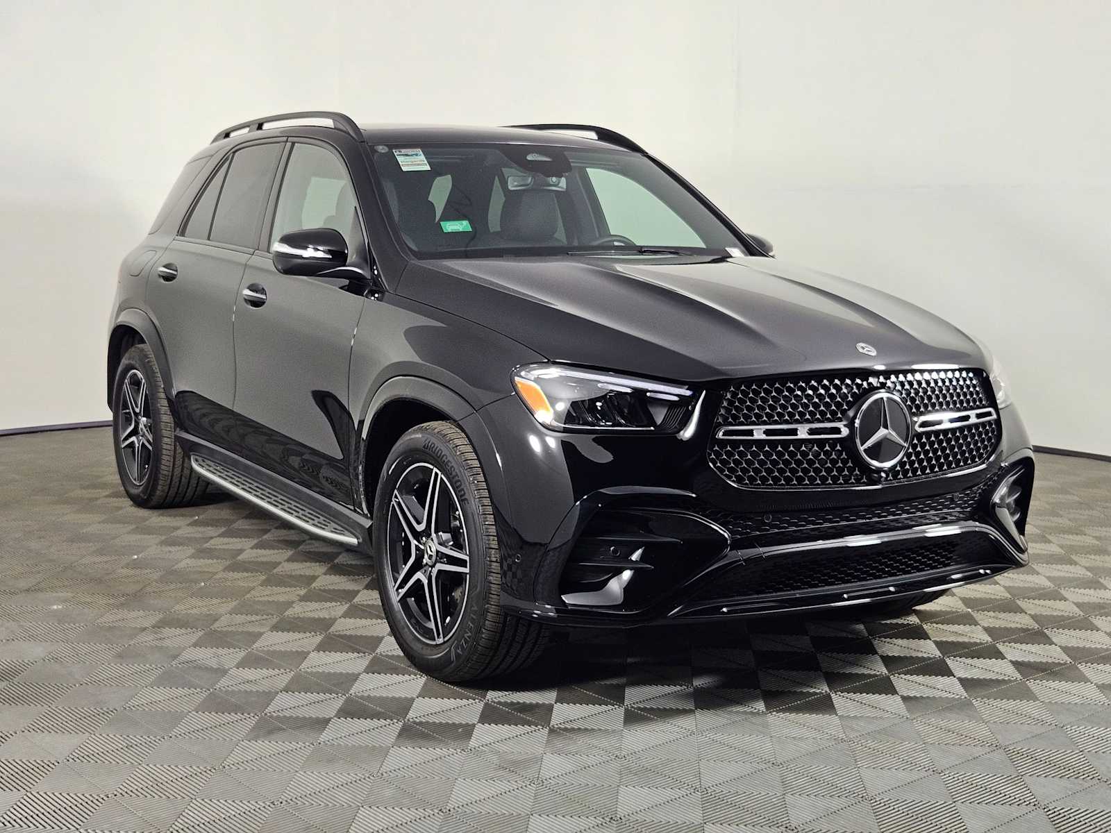 2025 Mercedes-Benz GLE 450 7
