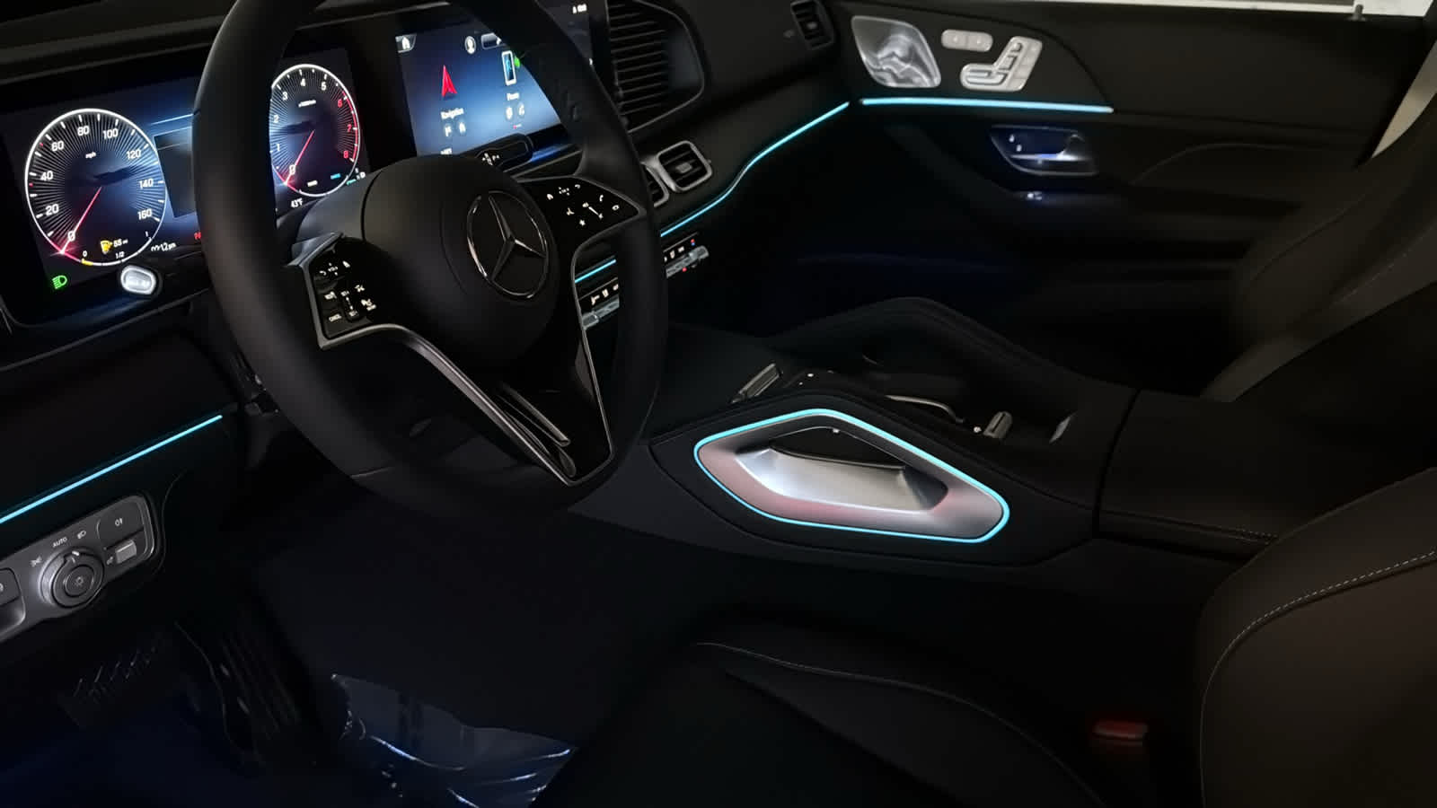 Thumbnail: 2026 Mercedes-Benz GLE - 29