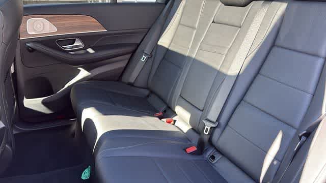 Thumbnail: 2025 Mercedes-Benz GLE - 31