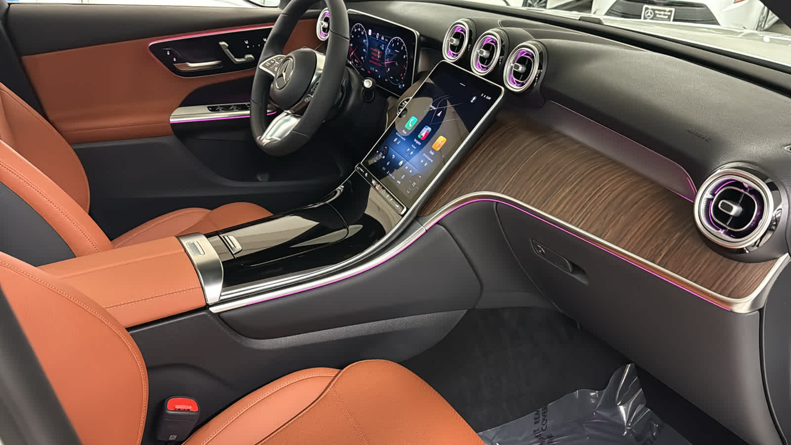 Thumbnail: 2026 Mercedes-Benz GLC - 36