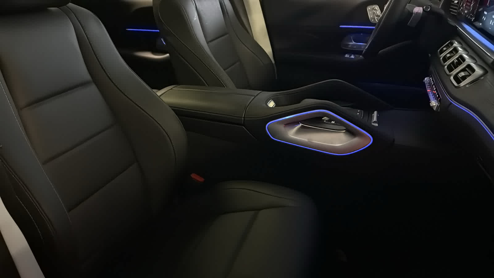 Thumbnail: 2026 Mercedes-Benz GLE - 35