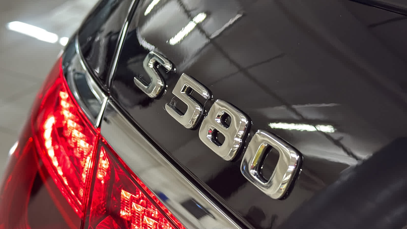 Thumbnail: 2026 Mercedes-Benz S-Class - 10