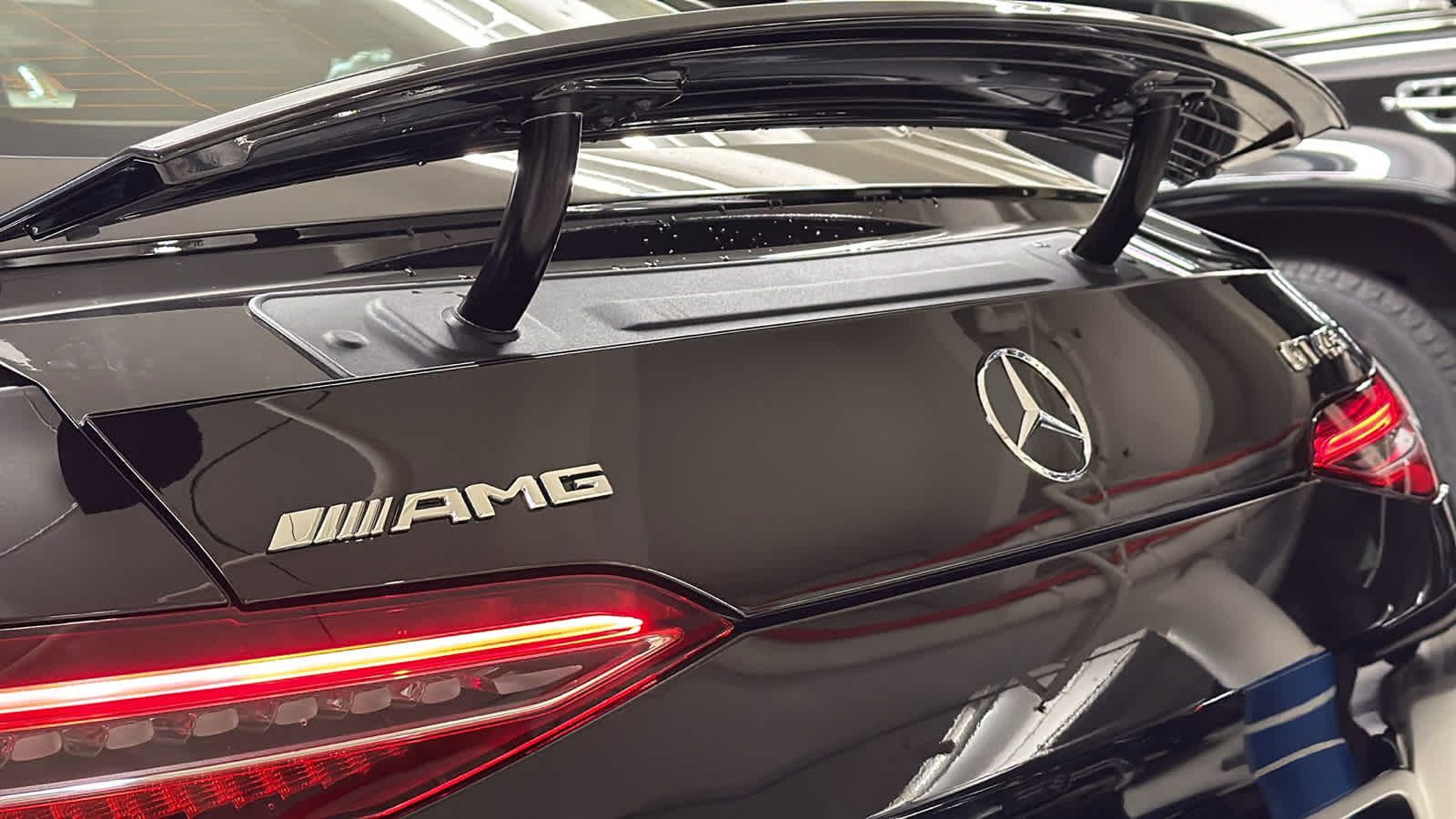 Thumbnail: 2026 Mercedes-Benz AMG GT - 12