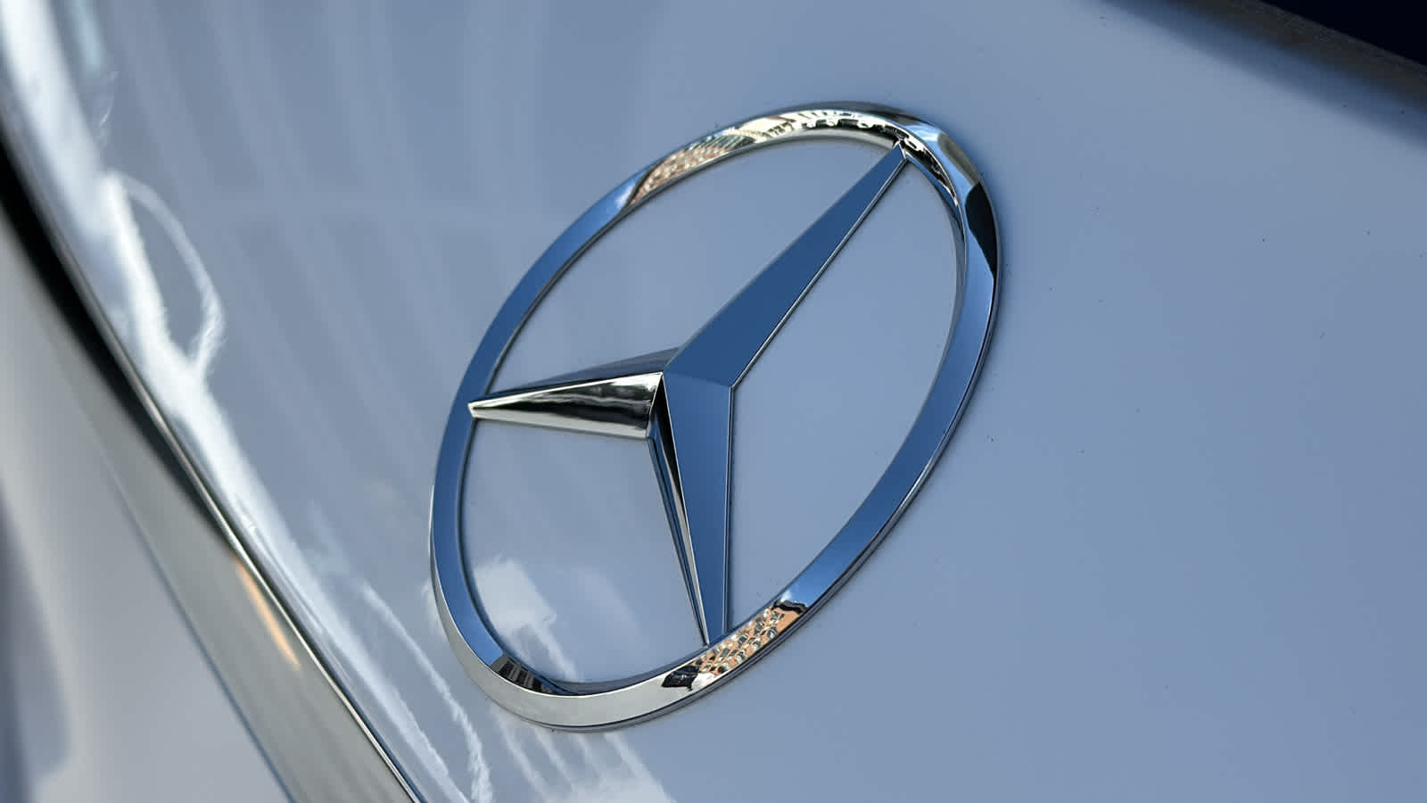 Thumbnail: 2026 Mercedes-Benz GLE - 10